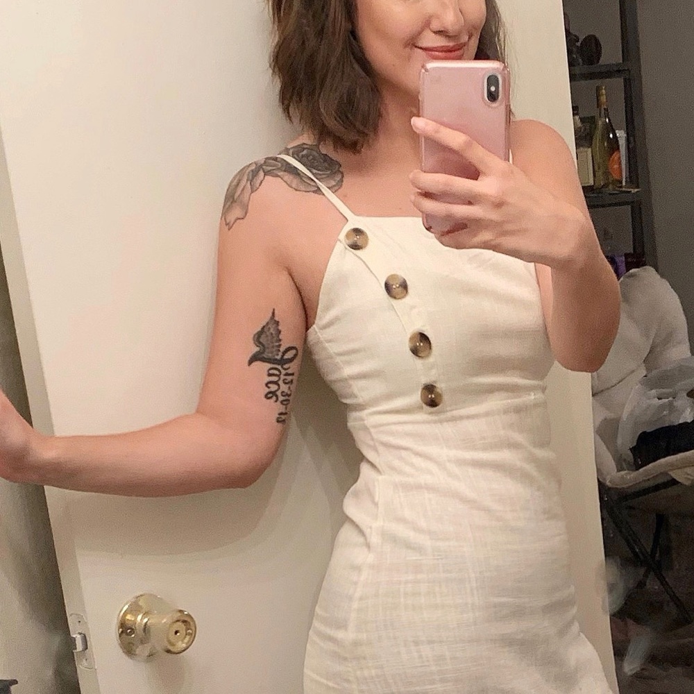 White button short dress